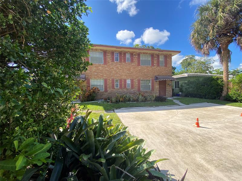 310 SW 11th Ct in Fort Lauderdale, FL - Building Photo