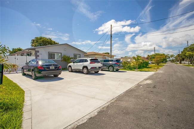 property at 608 NW 4th Ave