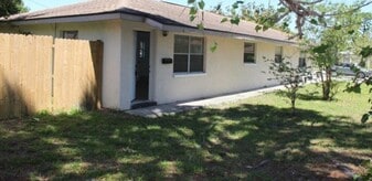 3798 67th Ave N in Pinellas Park, FL - Building Photo
