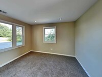 8737 80th Ct in Oak Lawn, IL - Building Photo - Building Photo