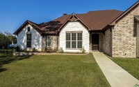 10912 Deer Creek Dr in Tyler, TX - Foto de edificio - Building Photo