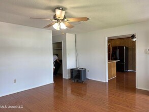 209 Cedar Dr in D'Iberville, MS - Building Photo - Building Photo