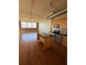 2929 Chicago Ave in Minneapolis, MN - Building Photo - Building Photo