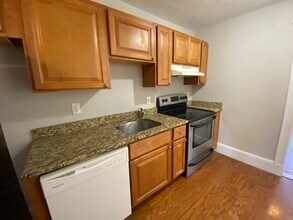 44 Floyd St in Boston, MA - Building Photo - Building Photo