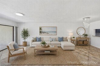 1231 Commonwealth Cir in Naples, FL - Building Photo - Building Photo