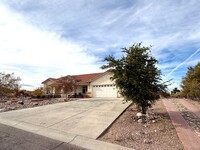 2287 Hopi Dr in Kingman, AZ - Building Photo - Building Photo