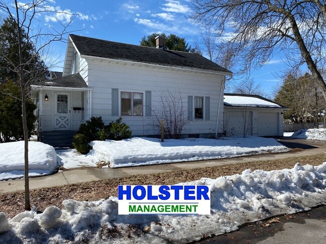 property at 1702 Roosevelt St