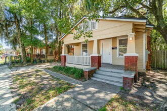 82 W 27th St in Jacksonville, FL - Building Photo - Building Photo