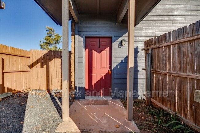 14415 N Pennsylvania Ave in Oklahoma City, OK - Building Photo - Building Photo