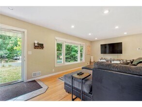 1605 Pennsylvania Ave S in Minneapolis, MN - Building Photo - Building Photo