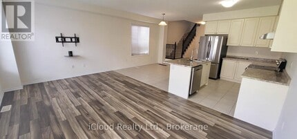 27 Sumac Dr in Haldimand, ON - Building Photo - Building Photo