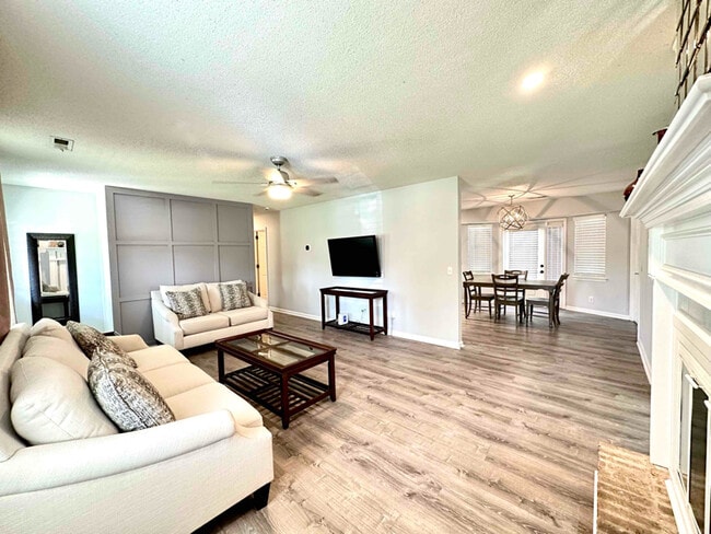 1752 Dailey Terrace NW in Huntsville, AL - Building Photo - Building Photo