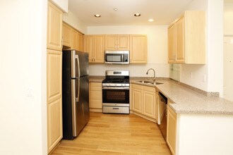 Via Ventura Apartments in Ventura, CA - Foto de edificio - Interior Photo