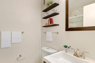 Logan Terrace in Denver, CO - Foto de edificio - Building Photo