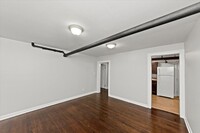 5045 N Wolcott Ave, Unit GN in Chicago, IL - Building Photo - Building Photo