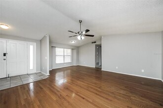 7702 Murcott Cir in Orlando, FL - Building Photo - Building Photo