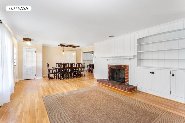 56 Seaman Rd in Jamesport, NY - Building Photo - Building Photo