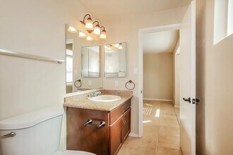 3848 E Joan De Arc Ave in Phoenix, AZ - Building Photo - Building Photo