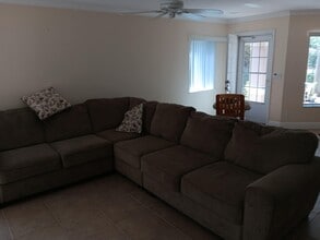 4983 Pinemore Ln in Lake Worth, FL - Building Photo - Building Photo