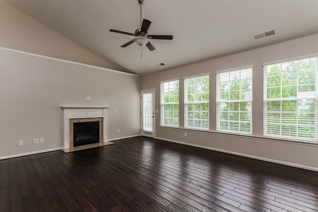 17300 Hampton Trace Rd in Huntersville, NC - Building Photo - Building Photo