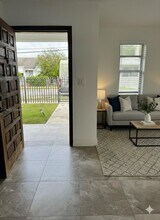 2460 SW 36th Ave in Miami, FL - Building Photo - Building Photo