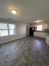 526 Huntsmoor Dr in Charlotte, NC - Building Photo - Building Photo