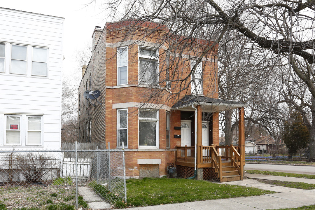 720-W W 117th Pl in Chicago, IL - Building Photo