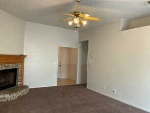 2911 Bluebonnet Dr in Killeen, TX - Building Photo - Building Photo