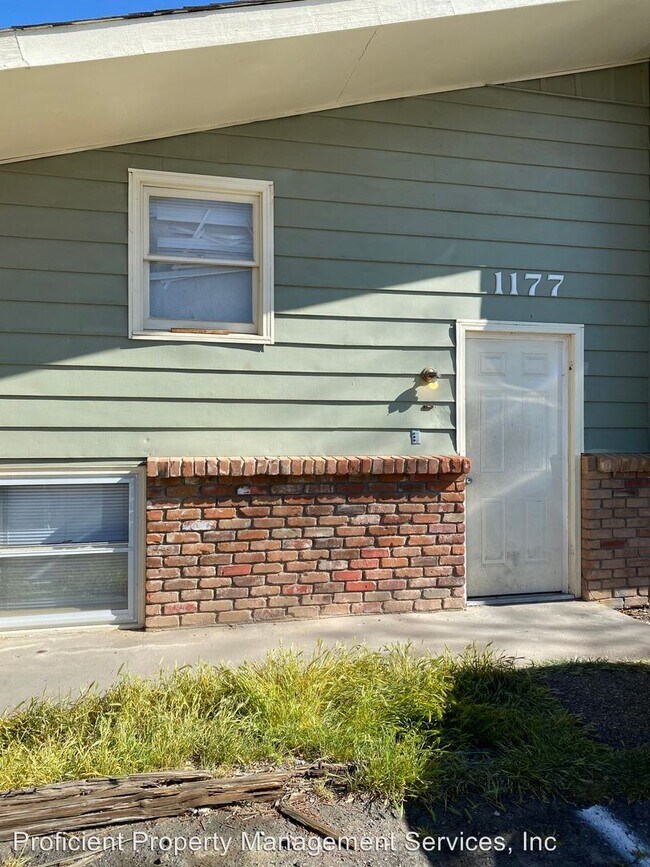 1177 Harding Ave in Canon City, CO - Foto de edificio - Building Photo