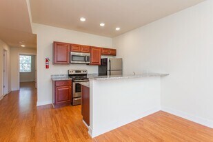 1405 N Sydenham St in Philadelphia, PA - Building Photo