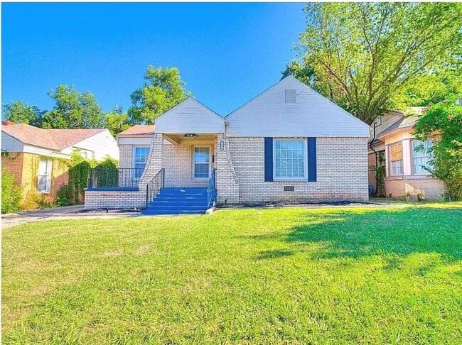 property at 2116 NW 30th St