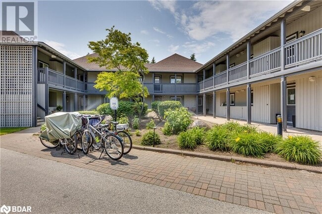 property at 291 Mariners Way