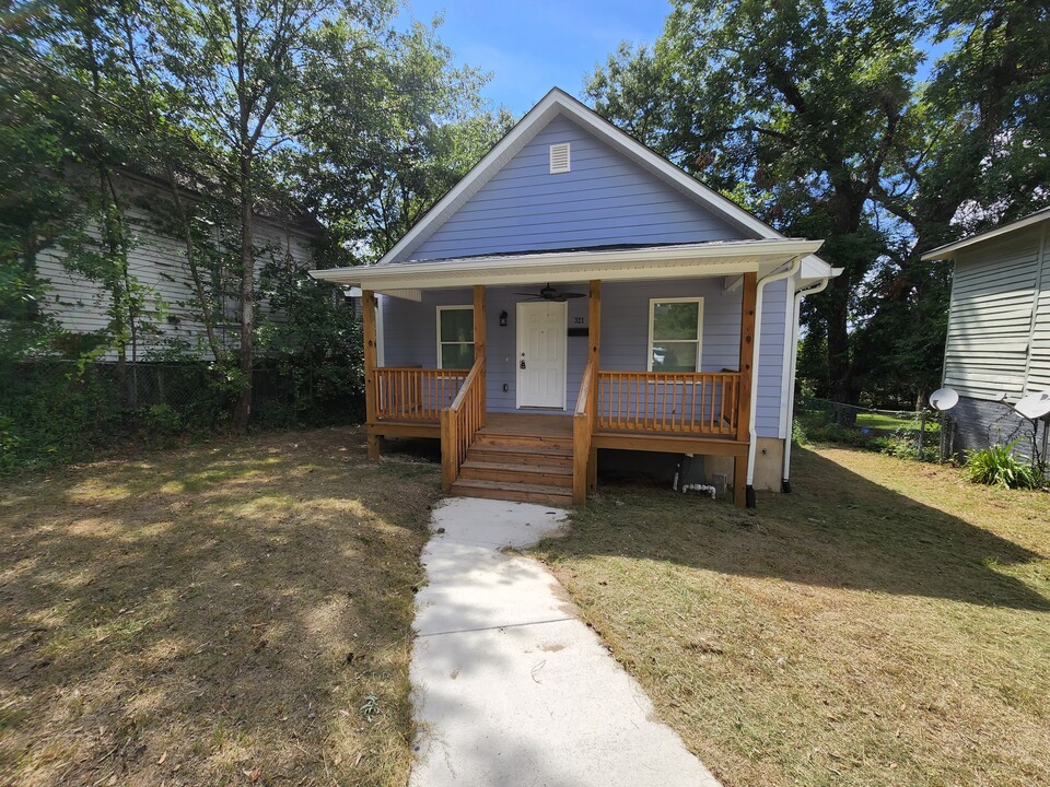 321 Madison St in Macon, GA - Building Photo