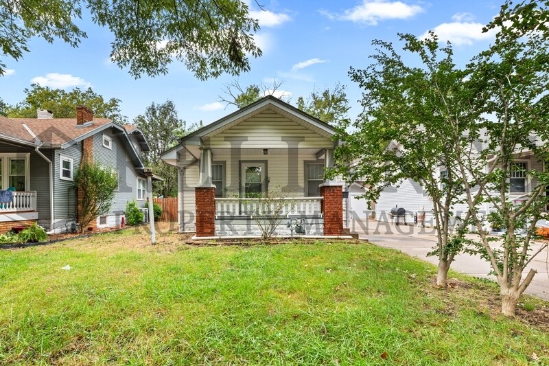 621 S Green St in Wichita, KS - Building Photo