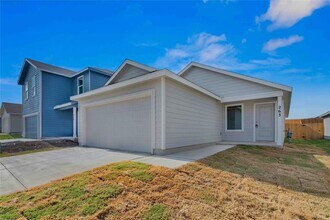 263 Ottawa Way in New Braunfels, TX - Building Photo - Building Photo