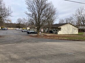 68 E 1st St, Unit 3 in The Plains, OH - Building Photo - Building Photo