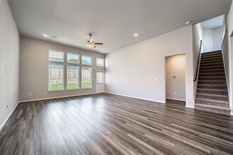 157 Gamble Dr in Mustang Ridge, TX - Building Photo - Building Photo