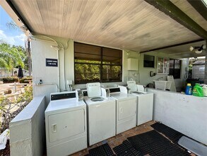2231 NE 170th St in North Miami Beach, FL - Building Photo - Building Photo