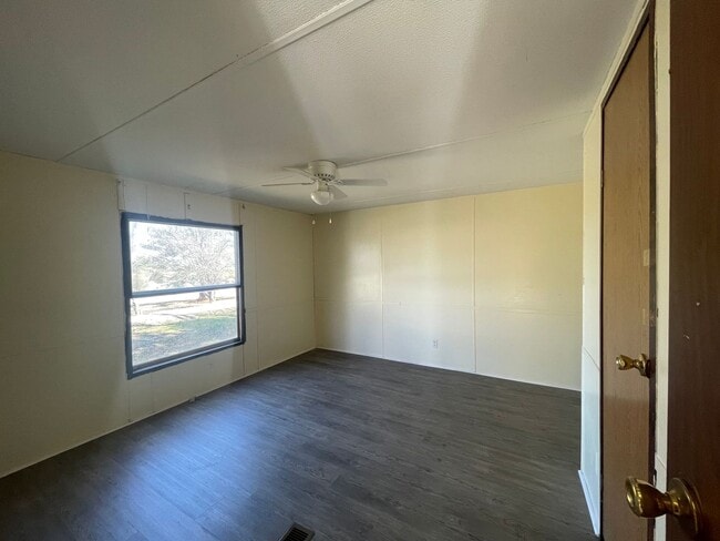 11561 Rosebud Ln in Lester, AL - Building Photo - Building Photo