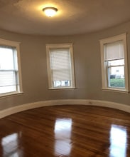 71 Foster St, Unit 1 in Boston, MA - Building Photo - Building Photo