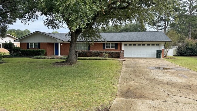 property at 402 Maridale Dr