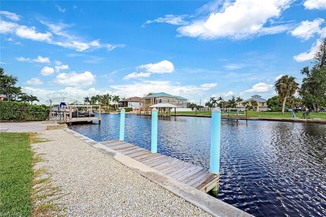 4862 Regal Dr, Unit 1C in Bonita Springs, FL - Building Photo - Building Photo