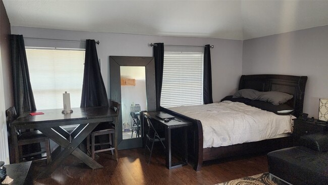 property at 5015 Orange Tree Dr
