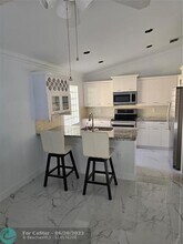 19231 SW 2nd St in Pembroke Pines, FL - Building Photo - Building Photo