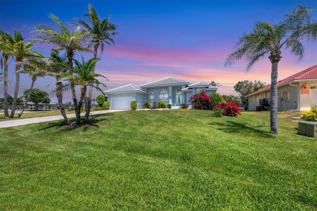 property at 11 Amberjack Ln
