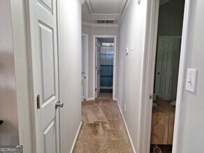 85 Emerald Dr in Newnan, GA - Building Photo - Building Photo