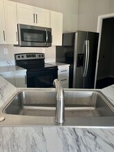 111 Juniper Path-Unit -201 in Georgetown, KY - Building Photo - Building Photo