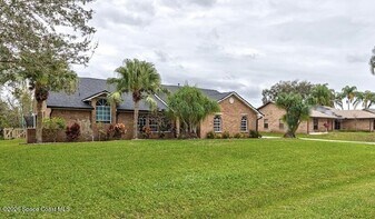 4305 Windover Way in Melbourne, FL - Building Photo