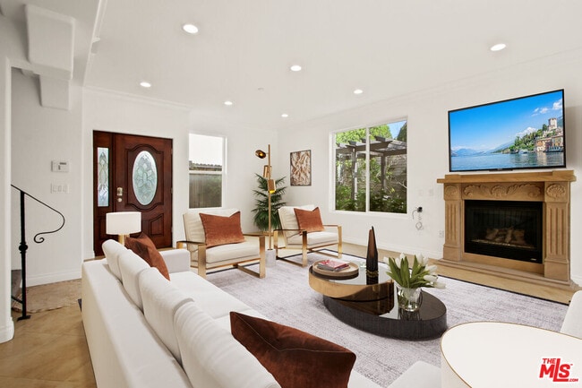 2013 21st St in Santa Monica, CA - Foto de edificio - Building Photo