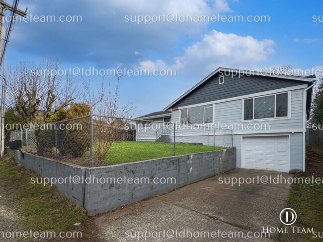 property at 17012 32nd Ave S